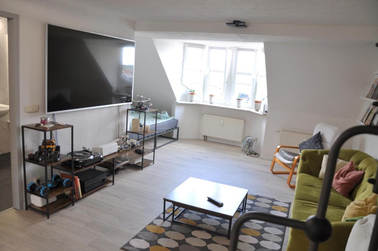Grosses Offenes Loft Oder Kleine Gemuetliche Wohnung Mit Balkon Wolmirstedt ภายนอก รูปภาพ